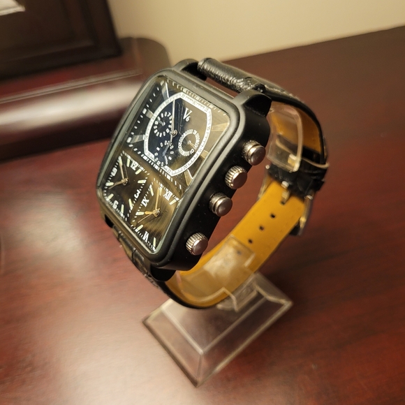 New Men's Black V6 Triple Time Zone Fashion Watch - Picture 2 of 3